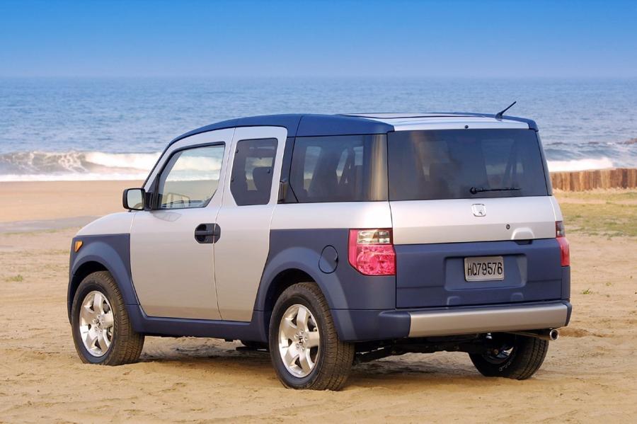  Honda Element 2003 года  (фото 4 из 8)